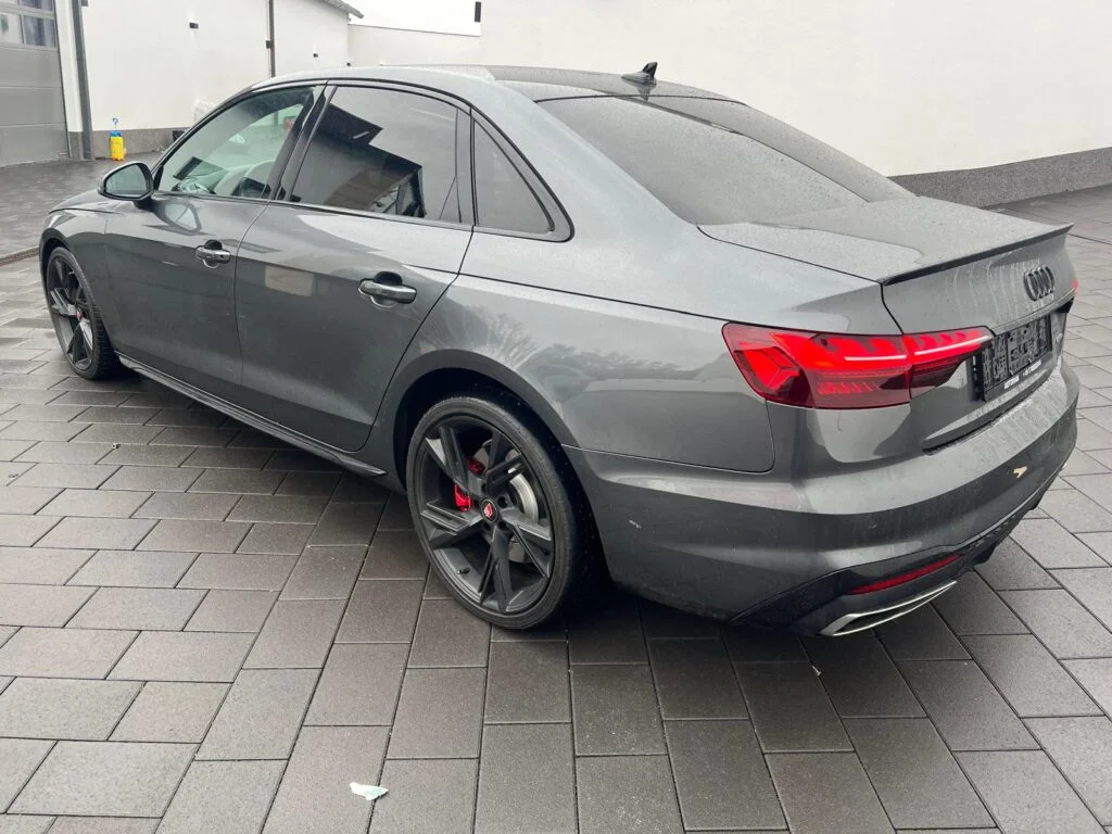 Audi A4 Limousine *Digital Cocpit*