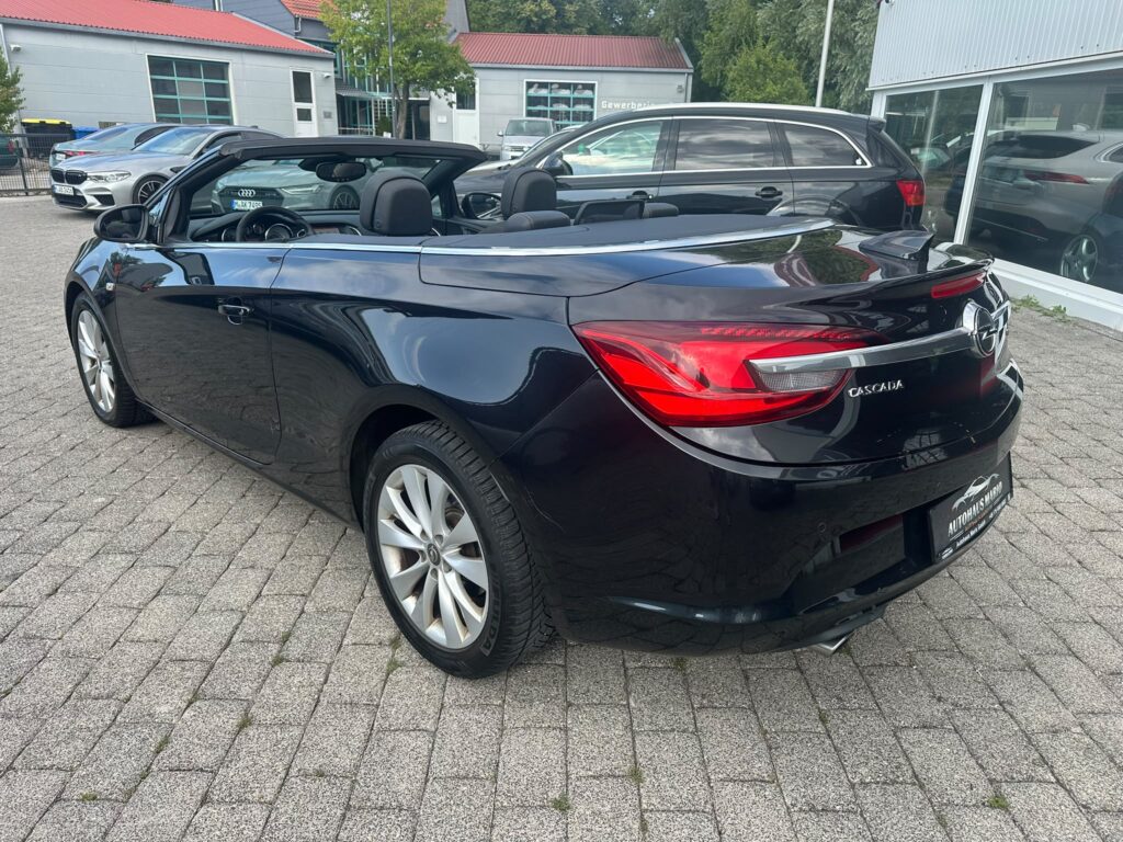 Opel Cascada Cabrio