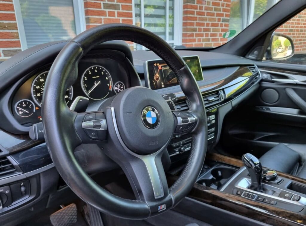BMW X5 50i *XDrive*M sport*Panorama* 360°*