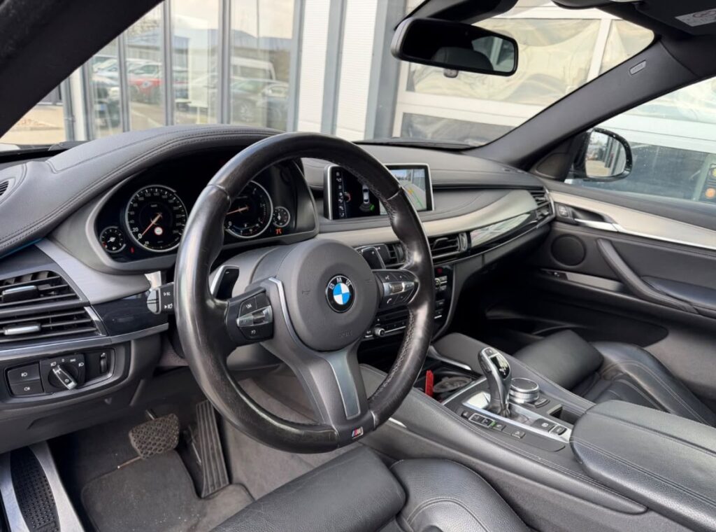 BMW X6 XDrive 30d M-sport *Digital Cockpit*