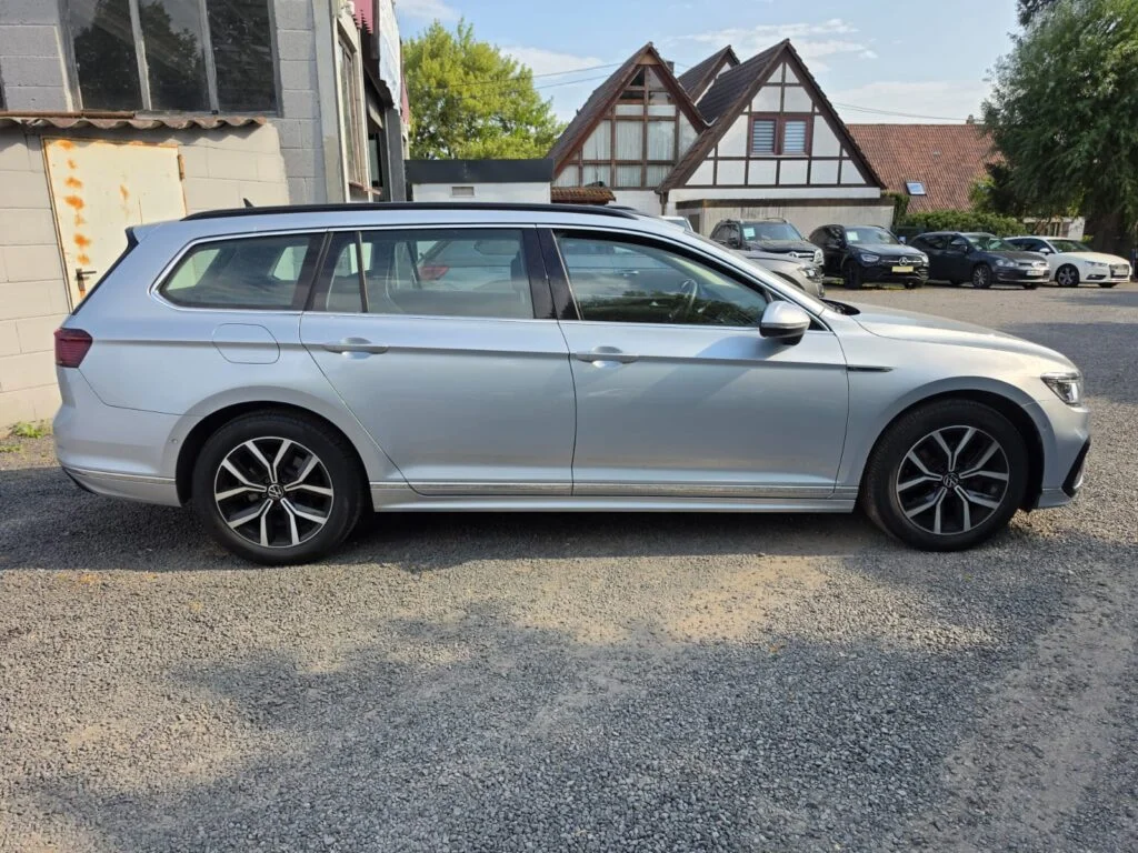 Volkswagen Passat Variant *R-Line*Digital Cockpit*