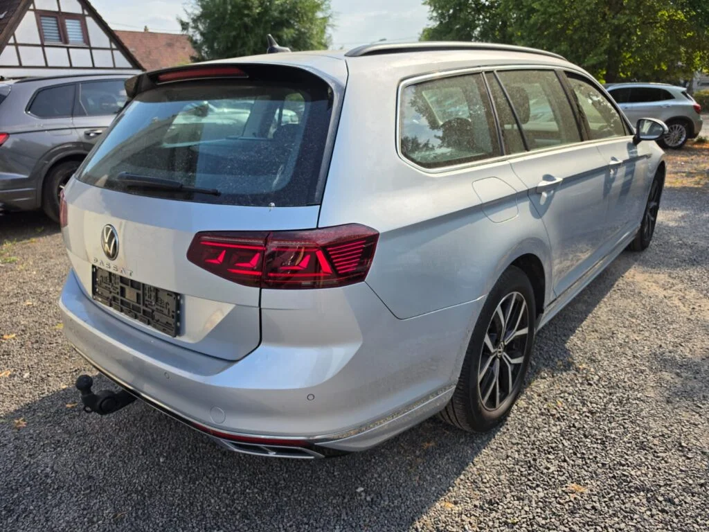 Volkswagen Passat Variant *R-Line*Digital Cockpit*