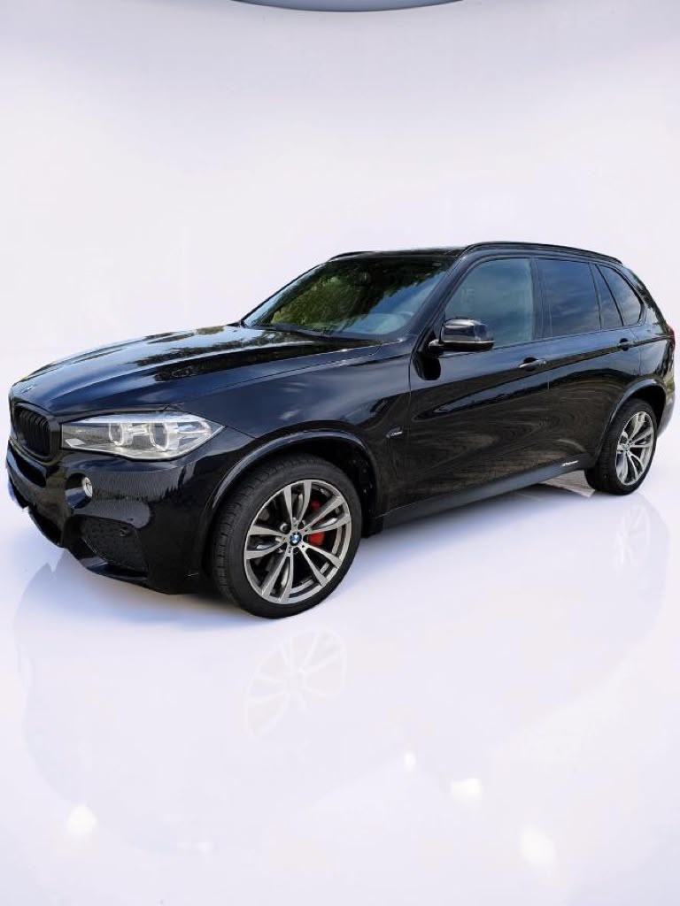 BMW X5 50i *XDrive*M sport*Panorama* 360°*