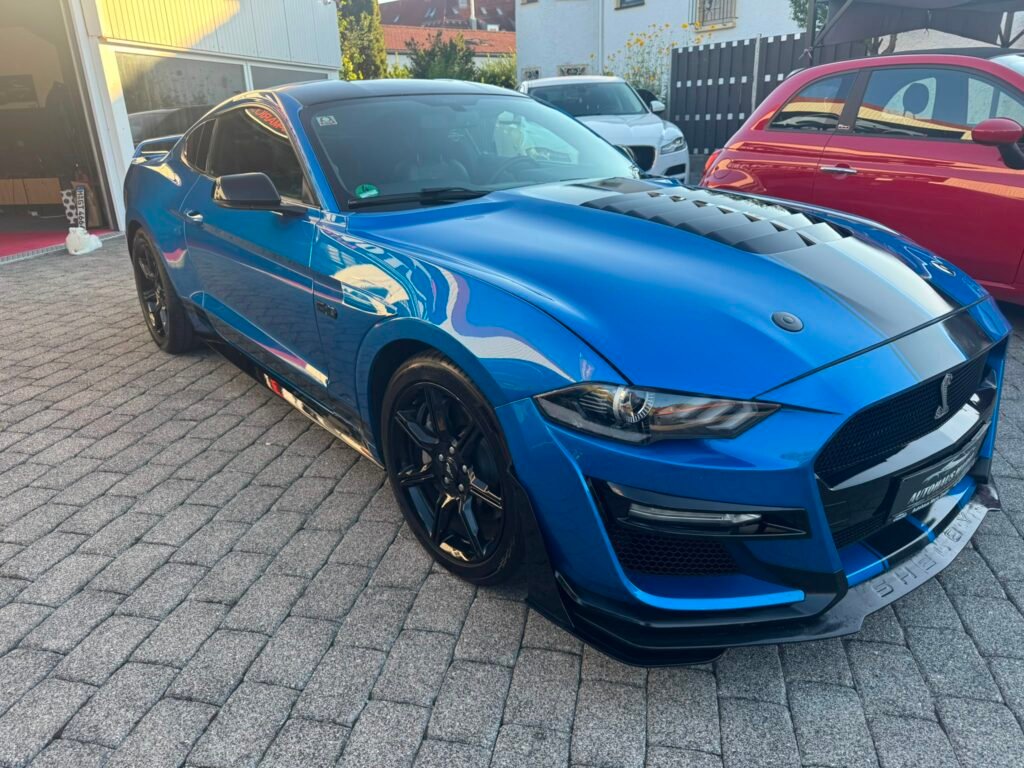 Ford Mustang GT Fastback 5.0