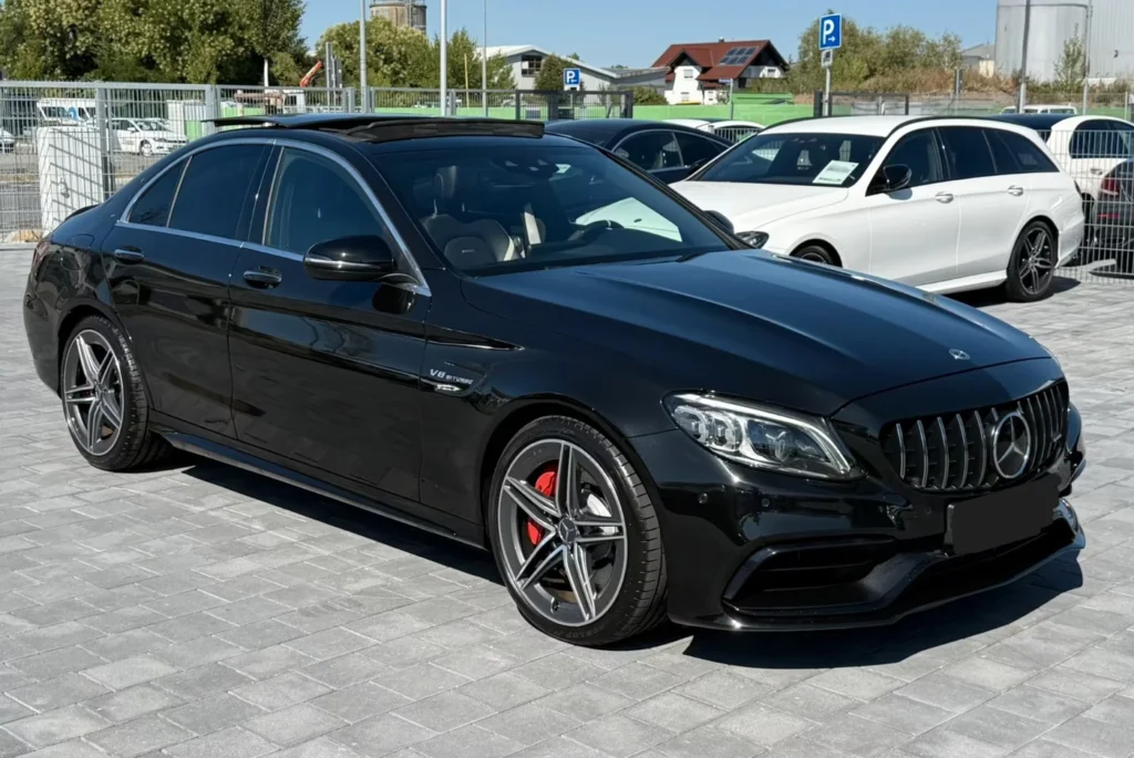 Mercedes-Benz C 63 AMG