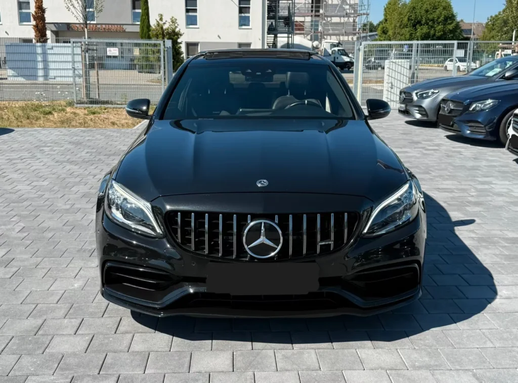 Mercedes-Benz C 63 AMG