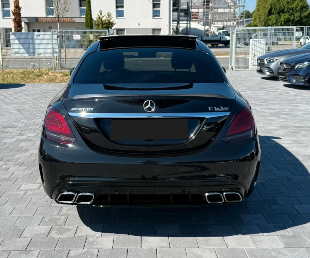 Mercedes-Benz C 63 AMG
