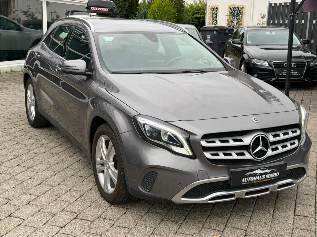 Mercedes-Benz GLA 180 *Kamera*