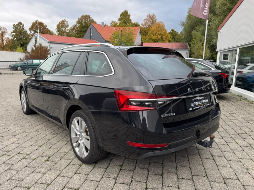 Skoda Superb Premium Edition 4×4 *Digital Cockpit*